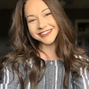 Meet your Posher, Keisha